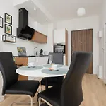Sarmacka 27 2 - Medicover/paley Apartmán