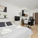 Sarmacka 27 2 - Medicover/paley Apartmán Varšava